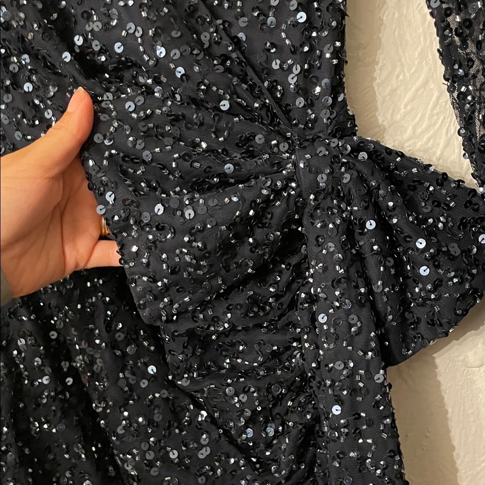 NWT MAC DUGGAL Sequin Wrap Gown Dress Size 4 - Picture 8 of 10